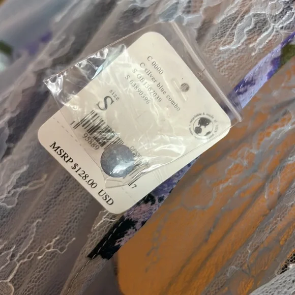 FREE PEOPLE Daphne Blouse - Picture 10 of 11